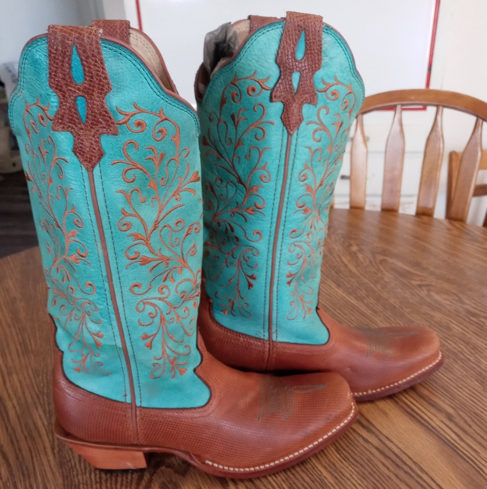 Turquoise and Brown Twisted X Boots